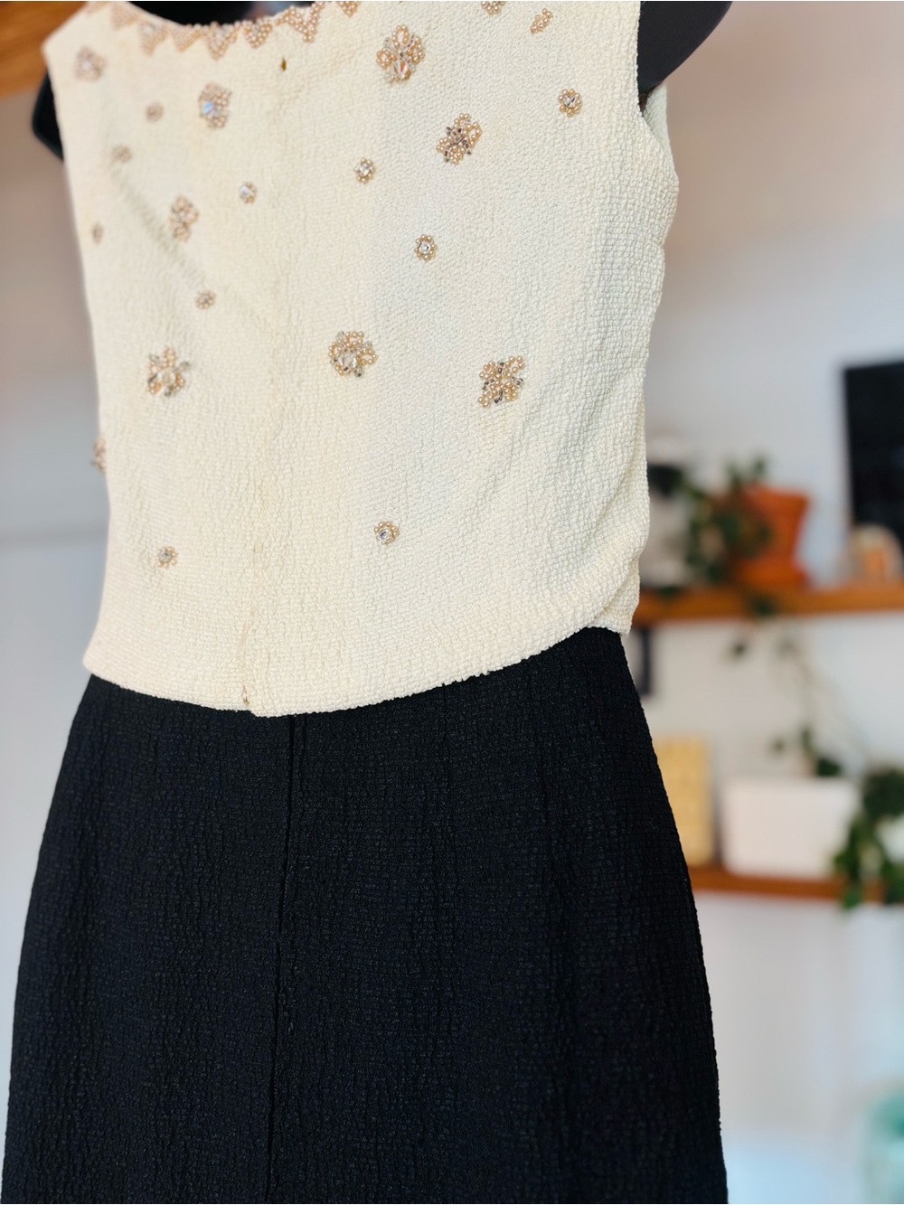1940-1950s Vintage Rima London Beaded Two-Tone Cocktail Dress - Size 10 (M) - Picture 5 of 14